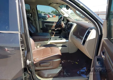 2016 Ram 2500 Lone Star z USA, uszkodzony, nr VIN 3C6UR5ML0GG311496